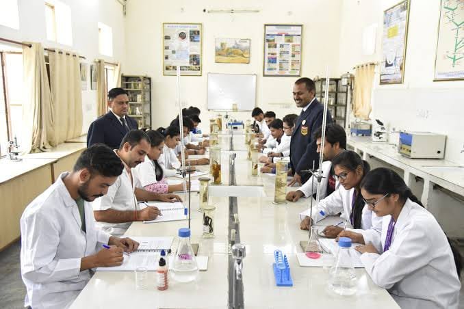 M.D.S. Degree College Laboratory